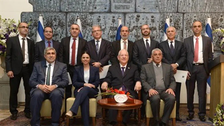 ריבלין, שקד והקאדים