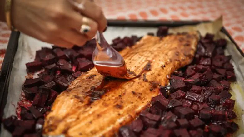 סלמון עם סלק