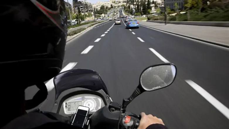 בדרך לנת"צ. אופנוען