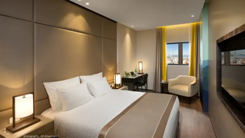 גולדן  קראון חיפה