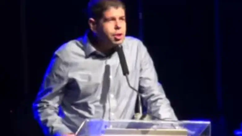 Ярив Оппенгеймер в зал Жерар Бахар