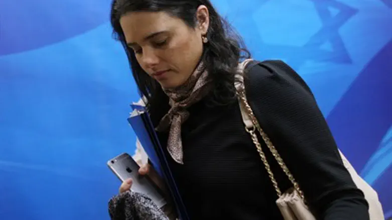 Айелет Шакед