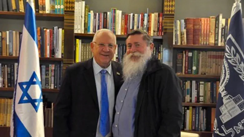 Реувен Ривлин и Яаков Кац ("Кецале")