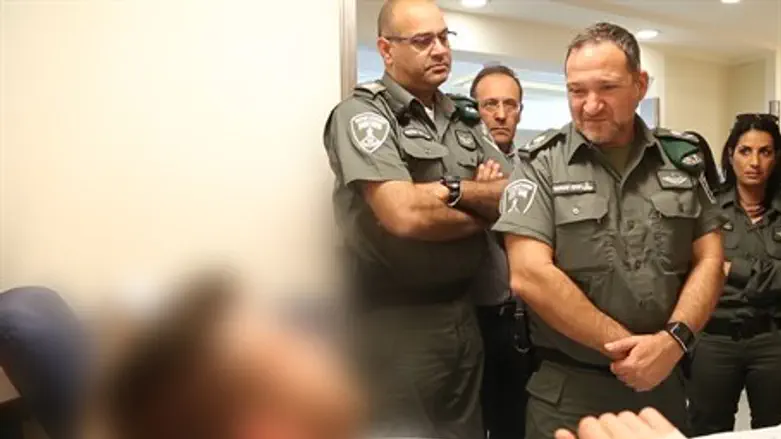 Командующий МАГАВа посетил раненых в теракте