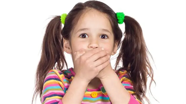 הוא לא משקר בגלל שהוא רע