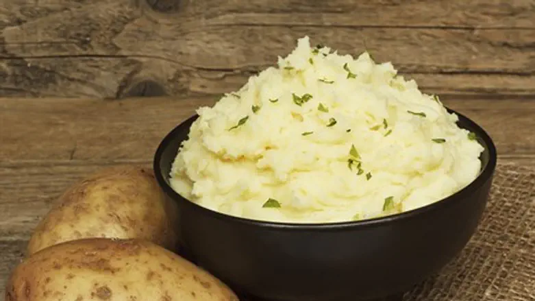 Mashed potatoes (illustration)