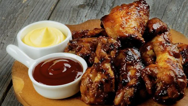 Chicken wings (illustrative)