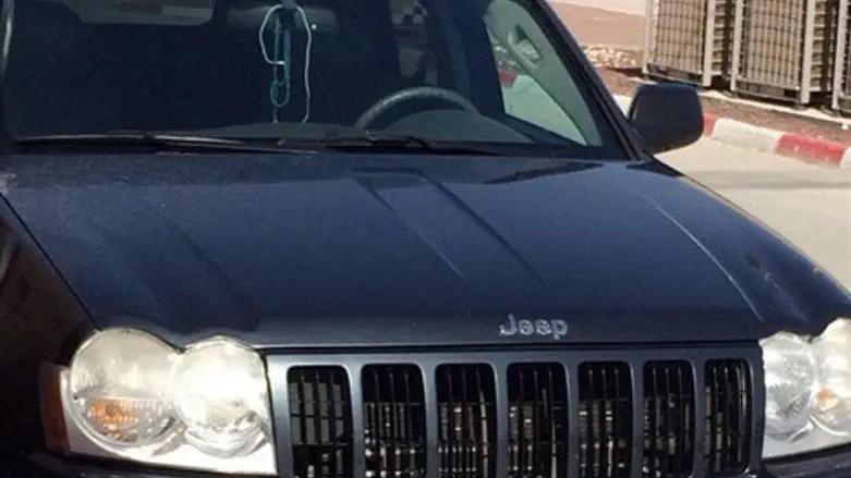 רכבו של הדיפלומט