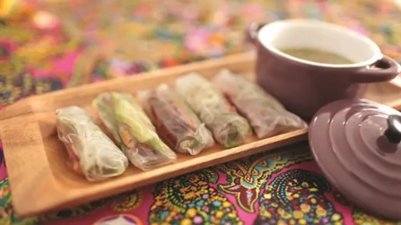 דפי אורז ממולאים