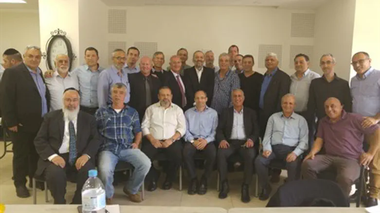 משתתפי הפגישה