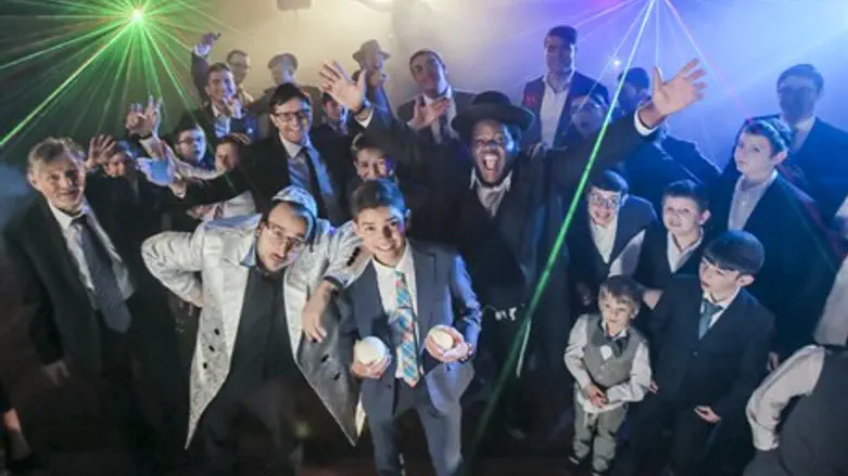 Nissim Black and Lipa Schmeltzer in Bar Mitzvah Time