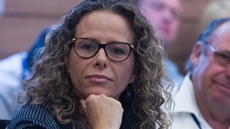 MK Ayelet Nahmias-Verbin