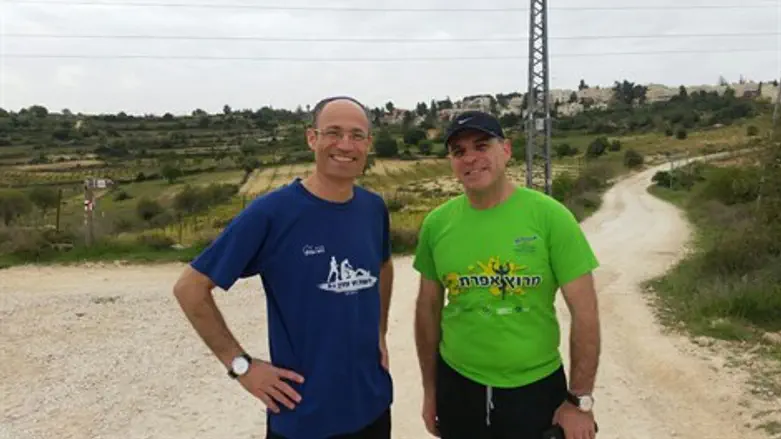 עודד רביבי ודוידי פרל. מאחדים כוחות