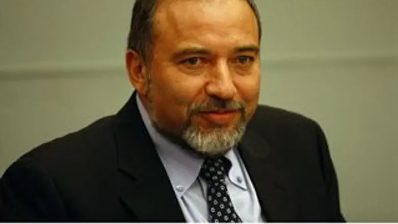 משבר קואליציוני. ליברמן