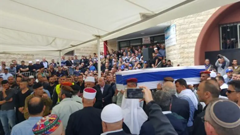 ההלוויה. היום