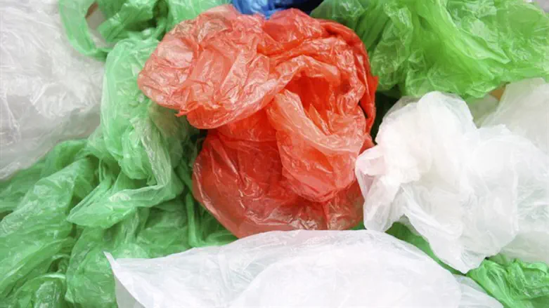 שקיות ניילון