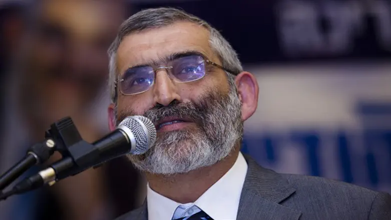 ד"ר מיכאל בן ארי