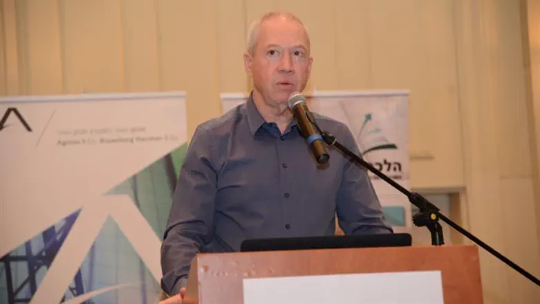 השר יואב גלנט