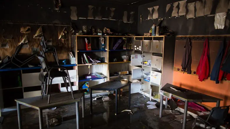 ההצתה בבית הספר הדו לשוני