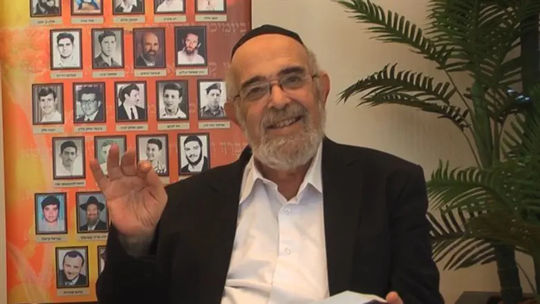 "הוא גאל את התרגום, זה מפעל חיים גדול". הרב ד"ר רפאל פוזן ז"ל