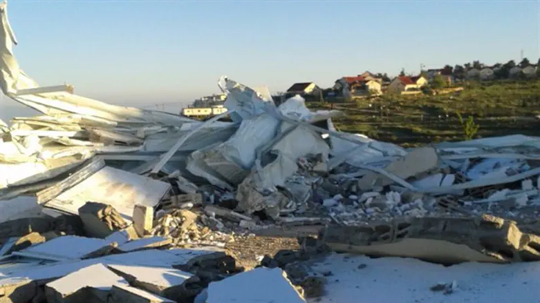 המבנה ההרוס