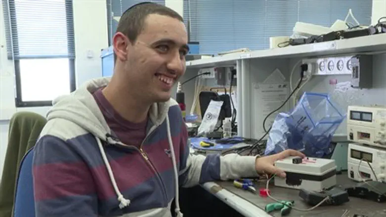 IDF autism-spectrum volunteer program