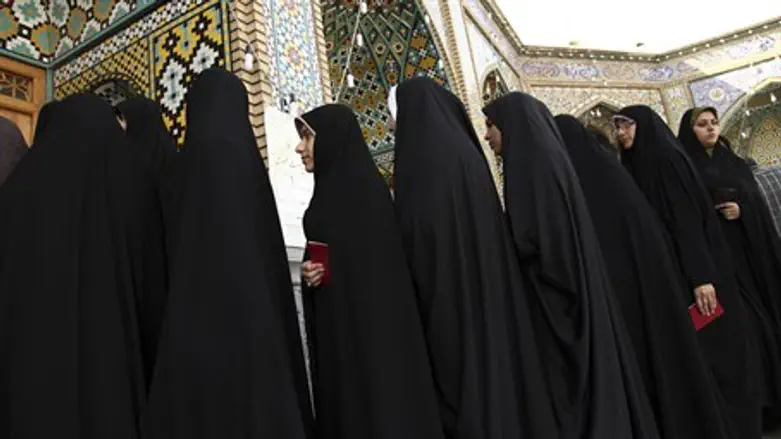 Iranian women (file)