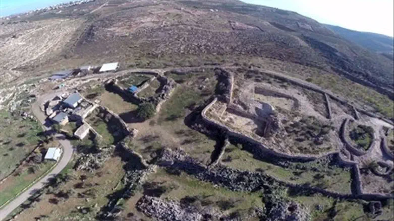 Illegal construction at Hirbat Marjam