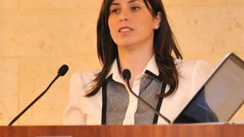 Ципи Хотовели