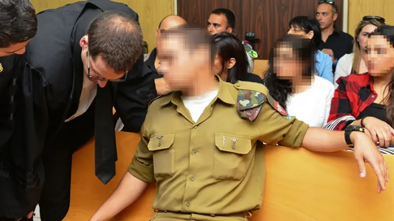 החייל בבית הדין הצבאי, השבוע