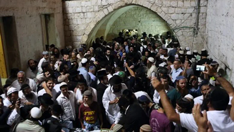 Prayers at Joseph's Tomb in Shechem