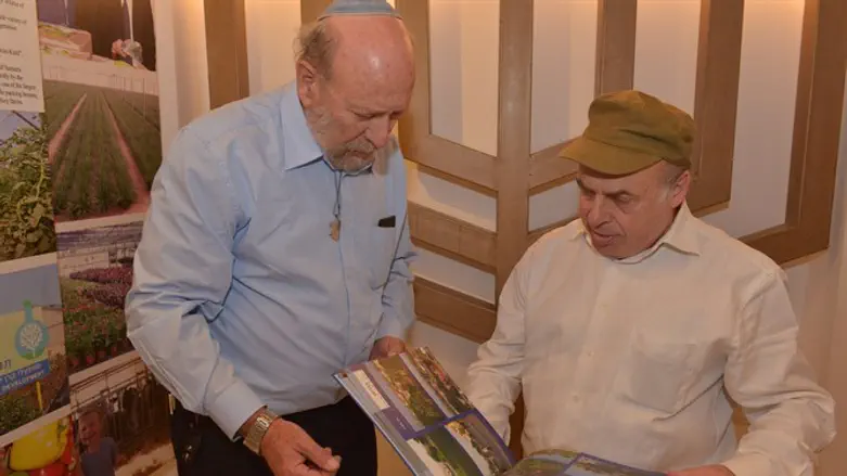 נתן שרנסקי במוזיאון גוש קטיף