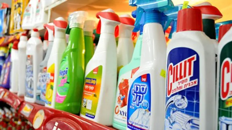 Various cleaning products