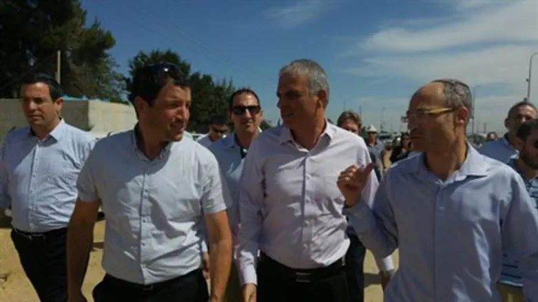 Kahlon in Gush Etzion