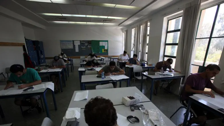בחינות בגרות. תמונת ארכיון