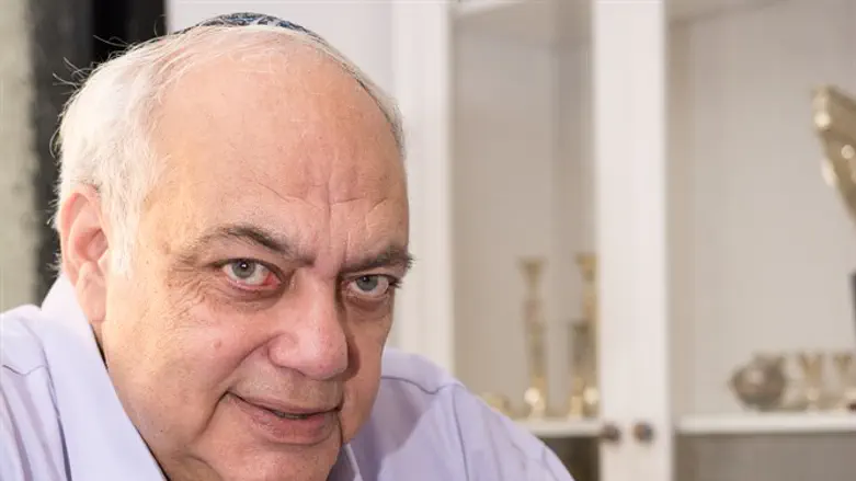 שאול יהלום