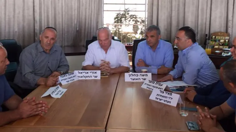 השרים וחקלאי הצפון