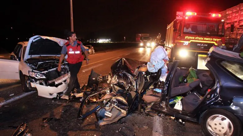 Scene of a traffic accident (illustrative)