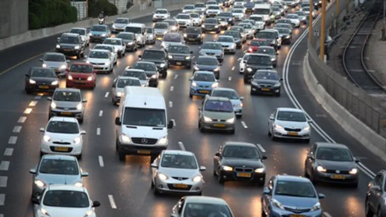 Traffic (illustrative)