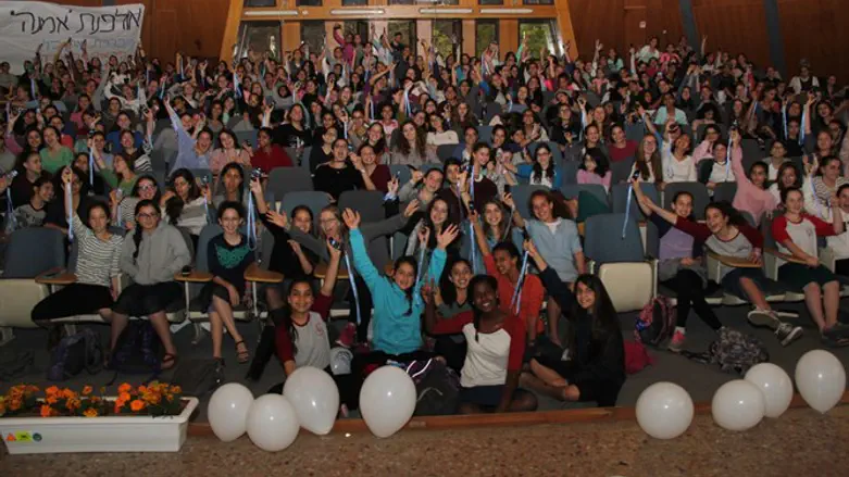 תלמידות הרמב"ם היומי מאזור השרון