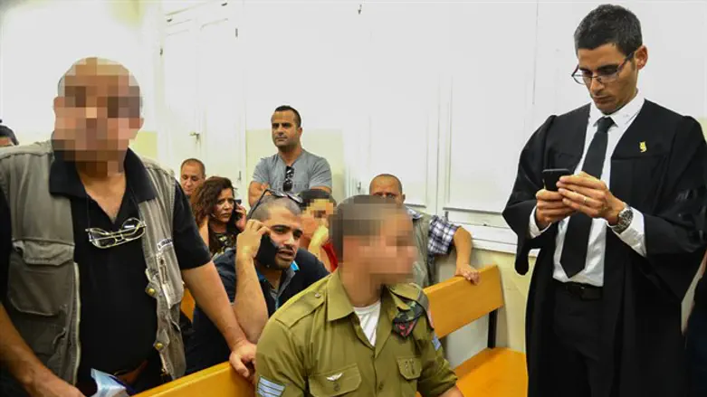 החייל היורה מחברון