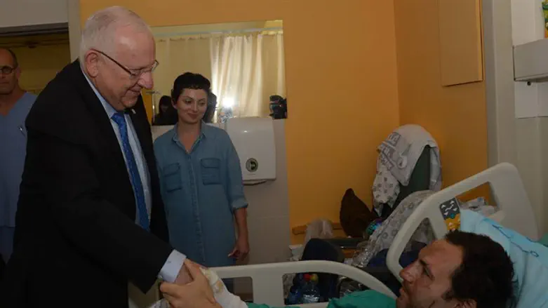 ריבלין מבקר את הפצועים