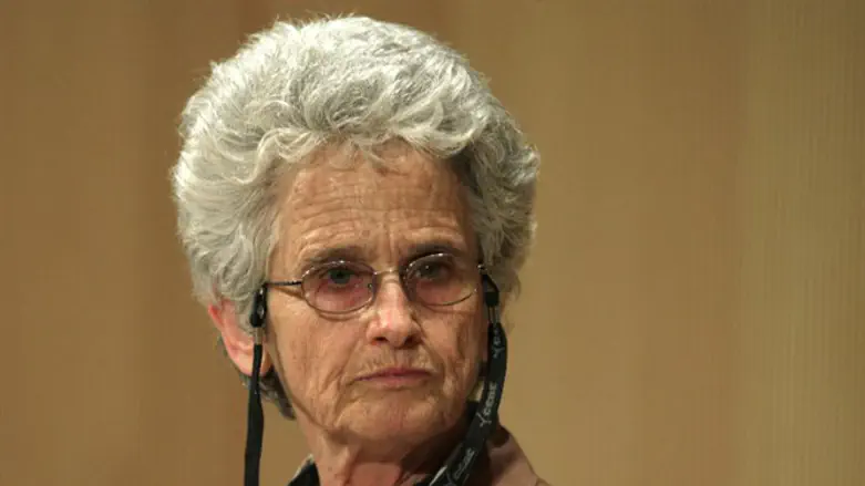 פרופ' רות גביזון