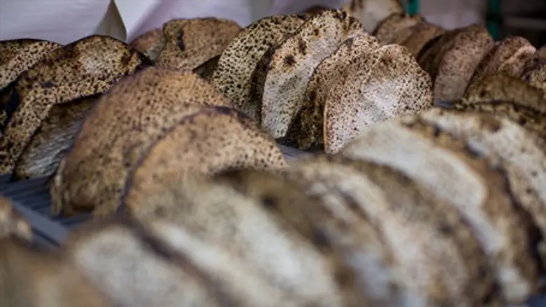 Matzah (illustration)