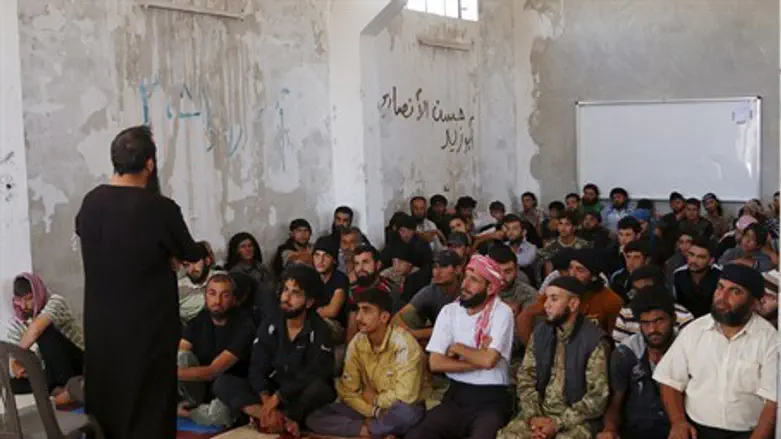 Ahrar al-Sham fighters (file)