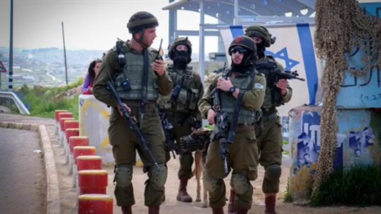 Patrol in Gush Etzion