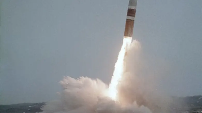 Submarine-launched missile