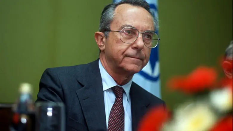 לא ראוי. ארנס