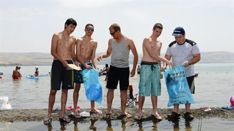 Collecting garbage