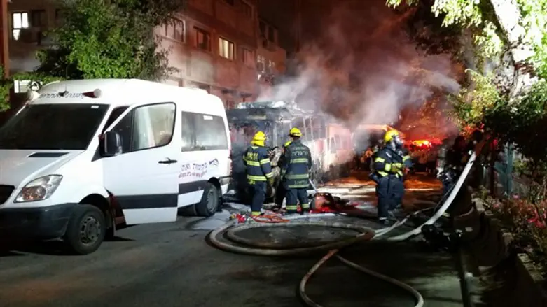 זירת שריפה בבני ברק